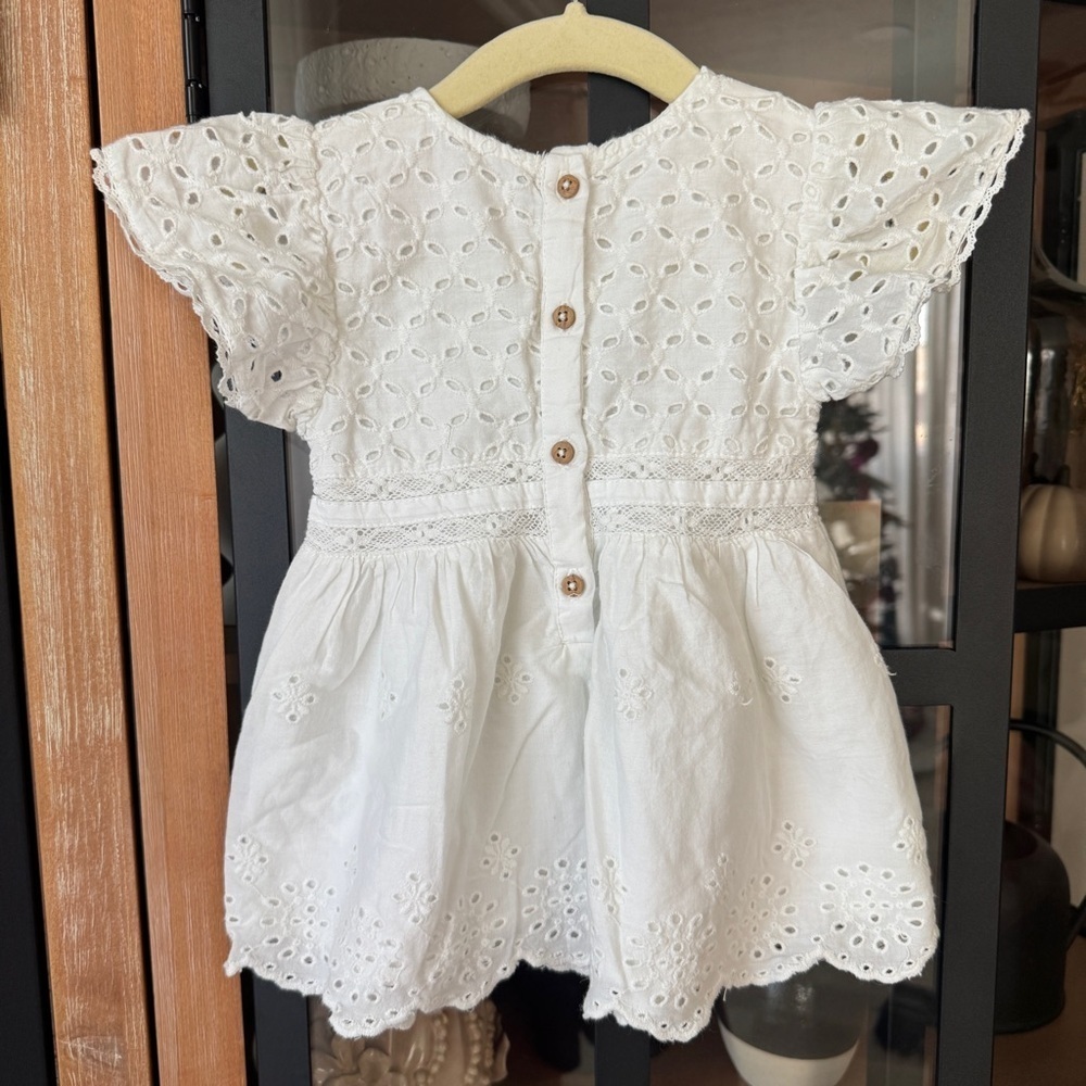 Zara Kids eyelet dress baby girl embroidered ruffle scalloped formal baptism - Picture 2 of 6
